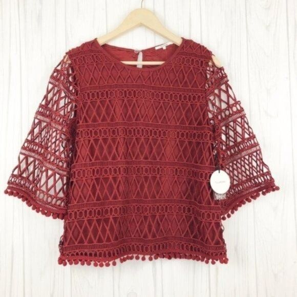 TULAROSA Cannes Elbow Sleeve Lace Blouse - Picture 2 of 7